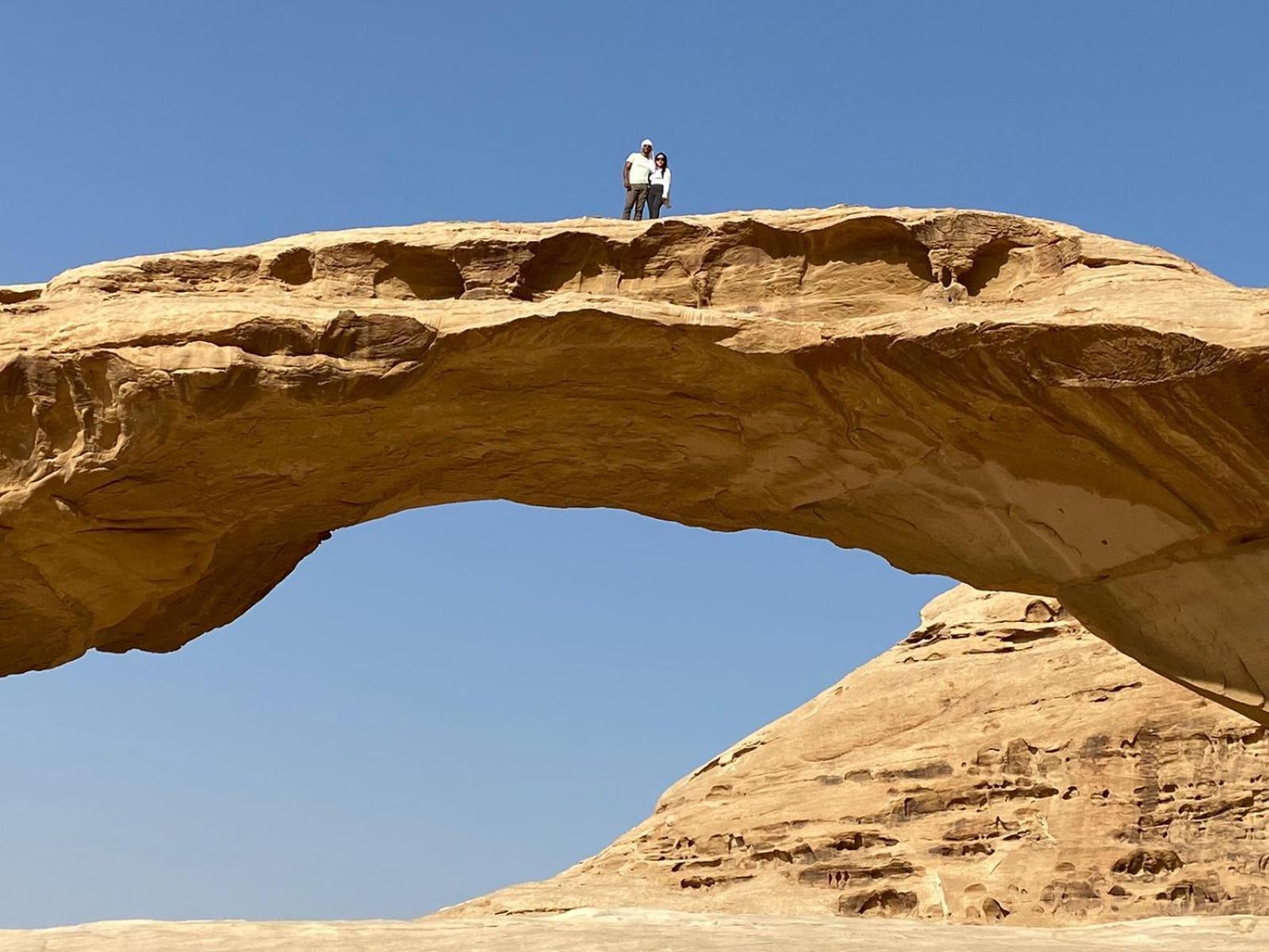 Bed and Breakfast Titanic Camp Wadi Rum Esterno foto