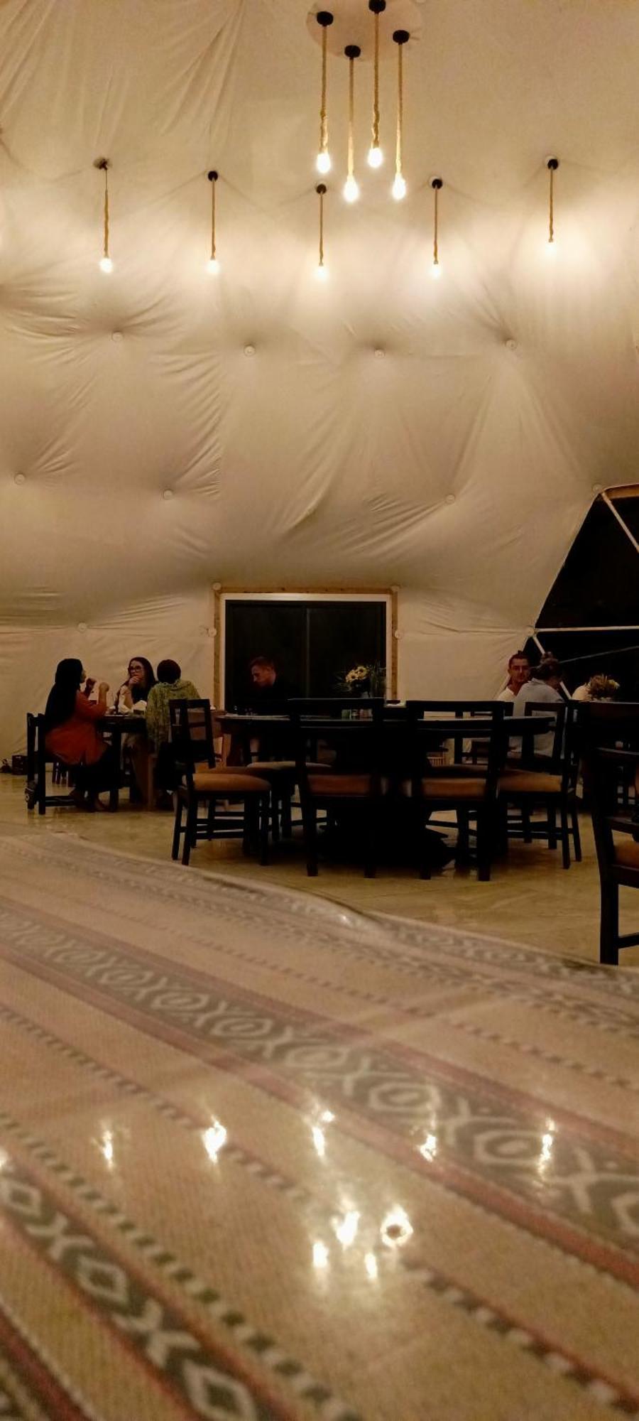 Bed and Breakfast Titanic Camp Wadi Rum Esterno foto