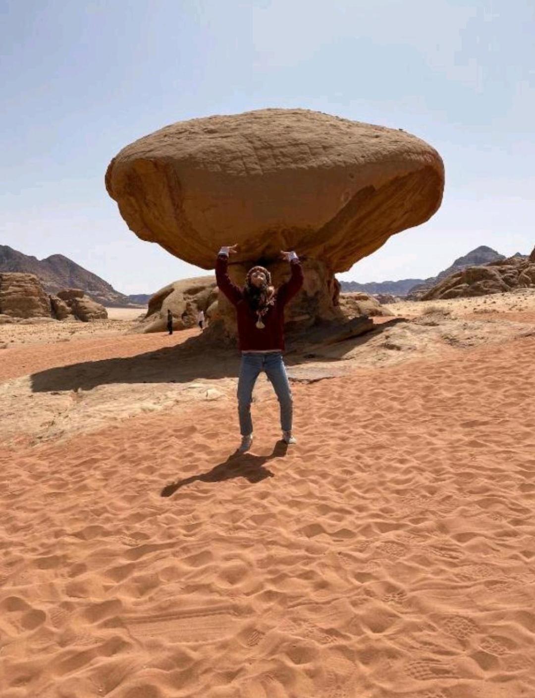 Bed and Breakfast Titanic Camp Wadi Rum Esterno foto