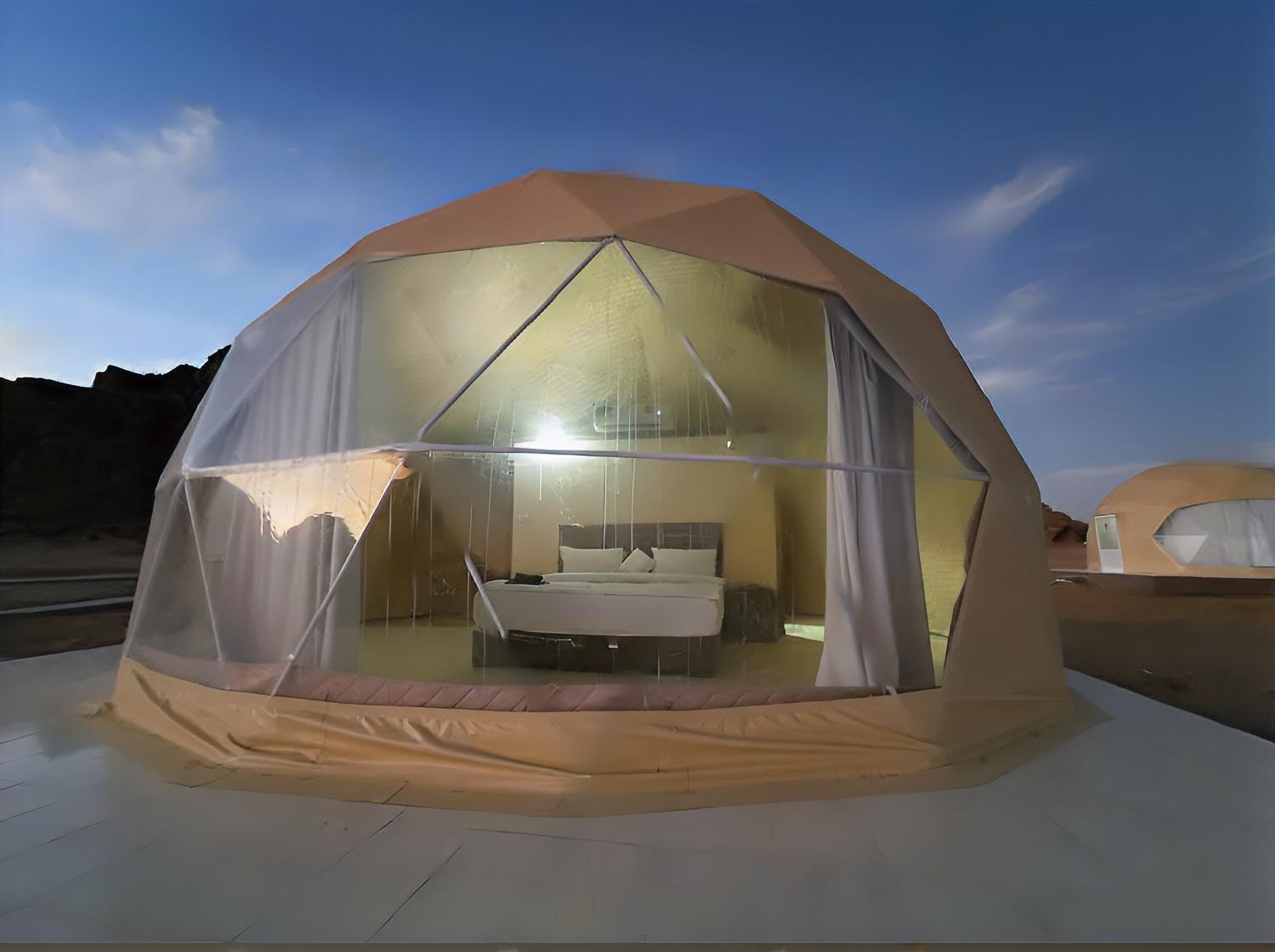 Bed and Breakfast Titanic Camp Wadi Rum Esterno foto